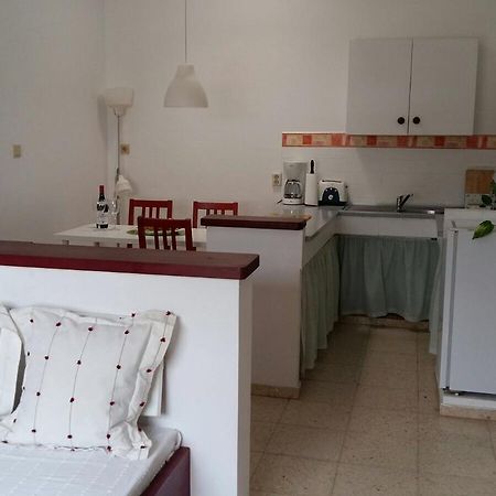 Apartamentos Los Vientos Orzola Exterior photo