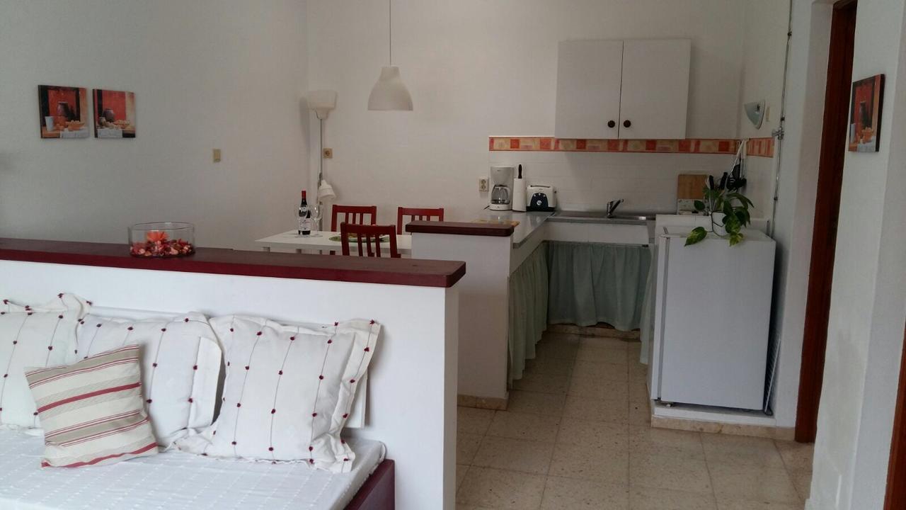 Apartamentos Los Vientos Orzola Exterior photo